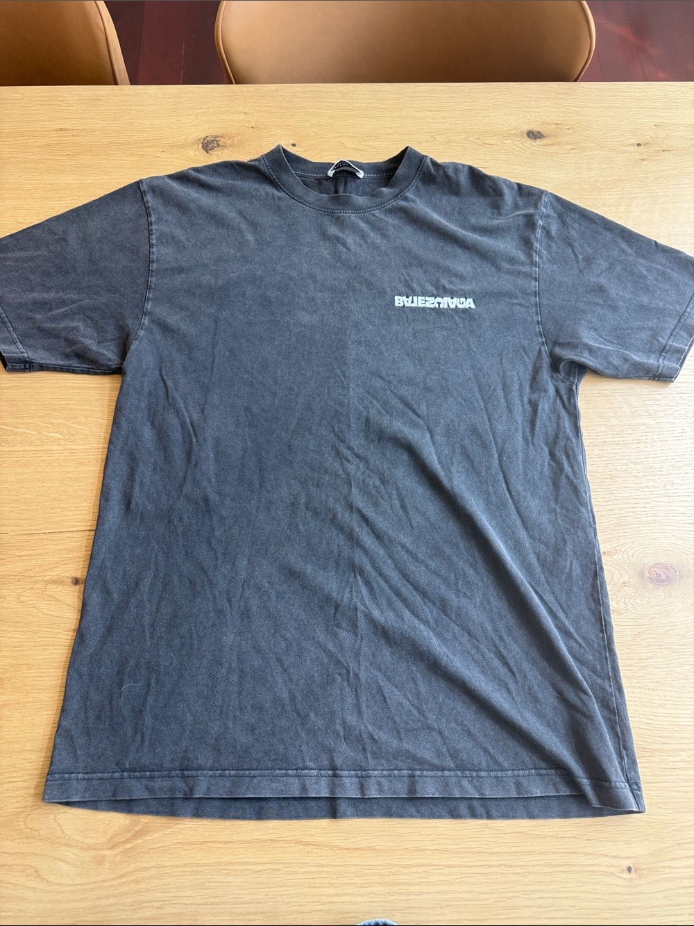 100% AUTHENTIC BALENCIAGA OVERSIZED TSHIRT (UNISEX) SIZE XS